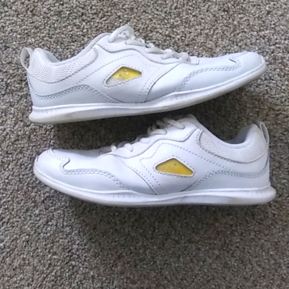 BCG cheer tumbling athletic shoes